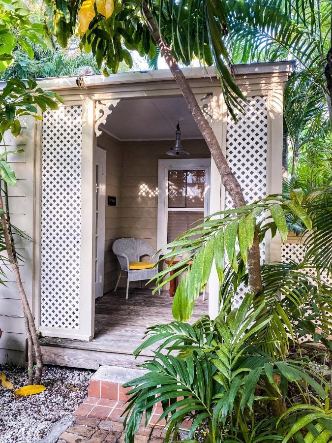 Authors Key West Guesthouse Exterior photo